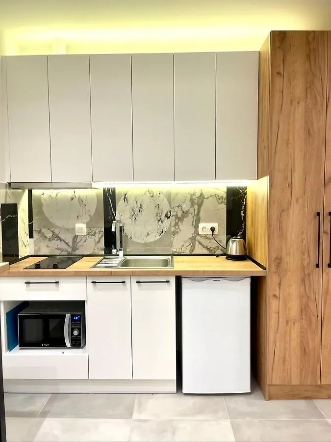 Agora Lx Studios & Suites Thessaloniki Apartment
