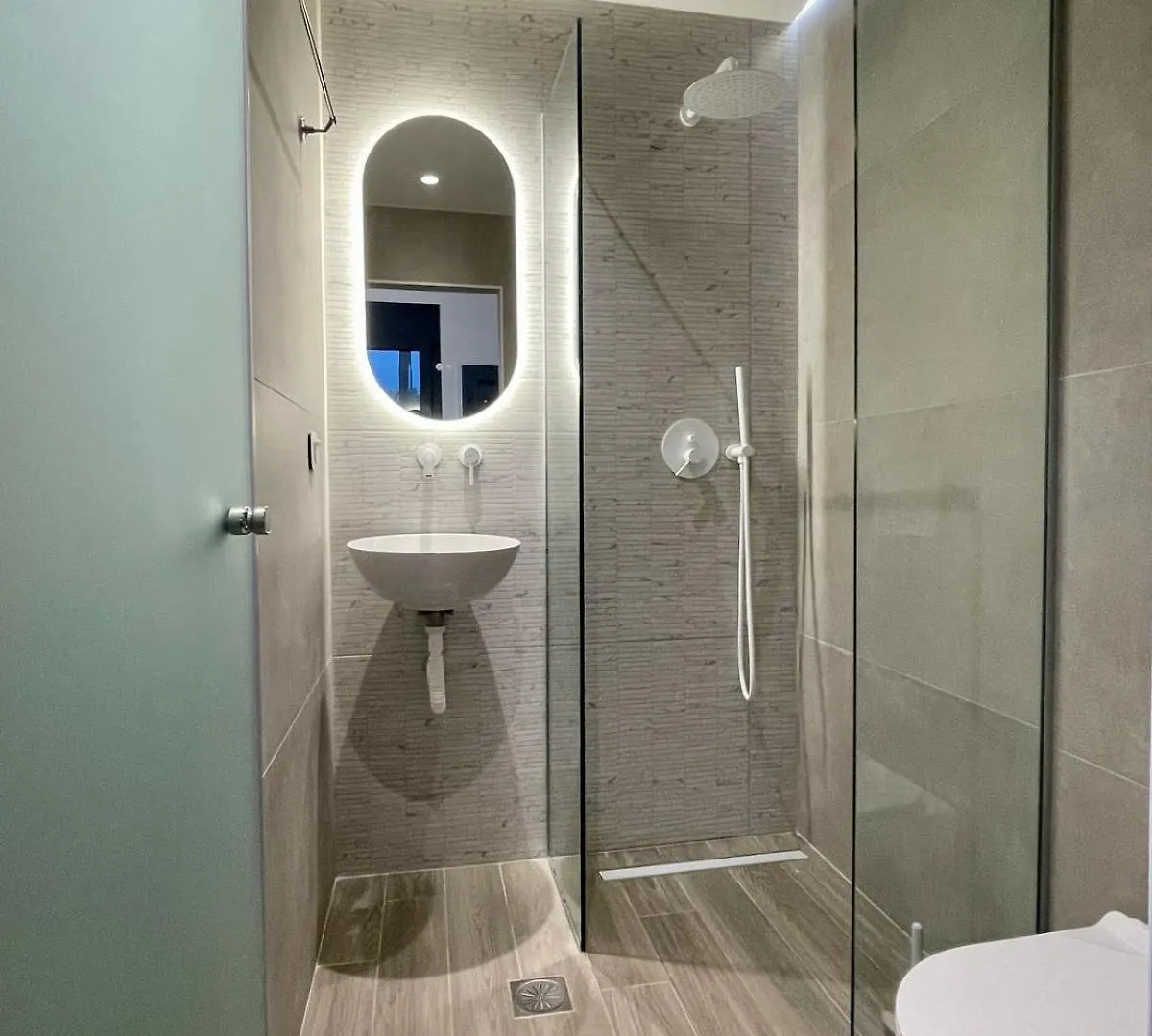 Agora Lx Studios & Suites Thessaloniki Apartment